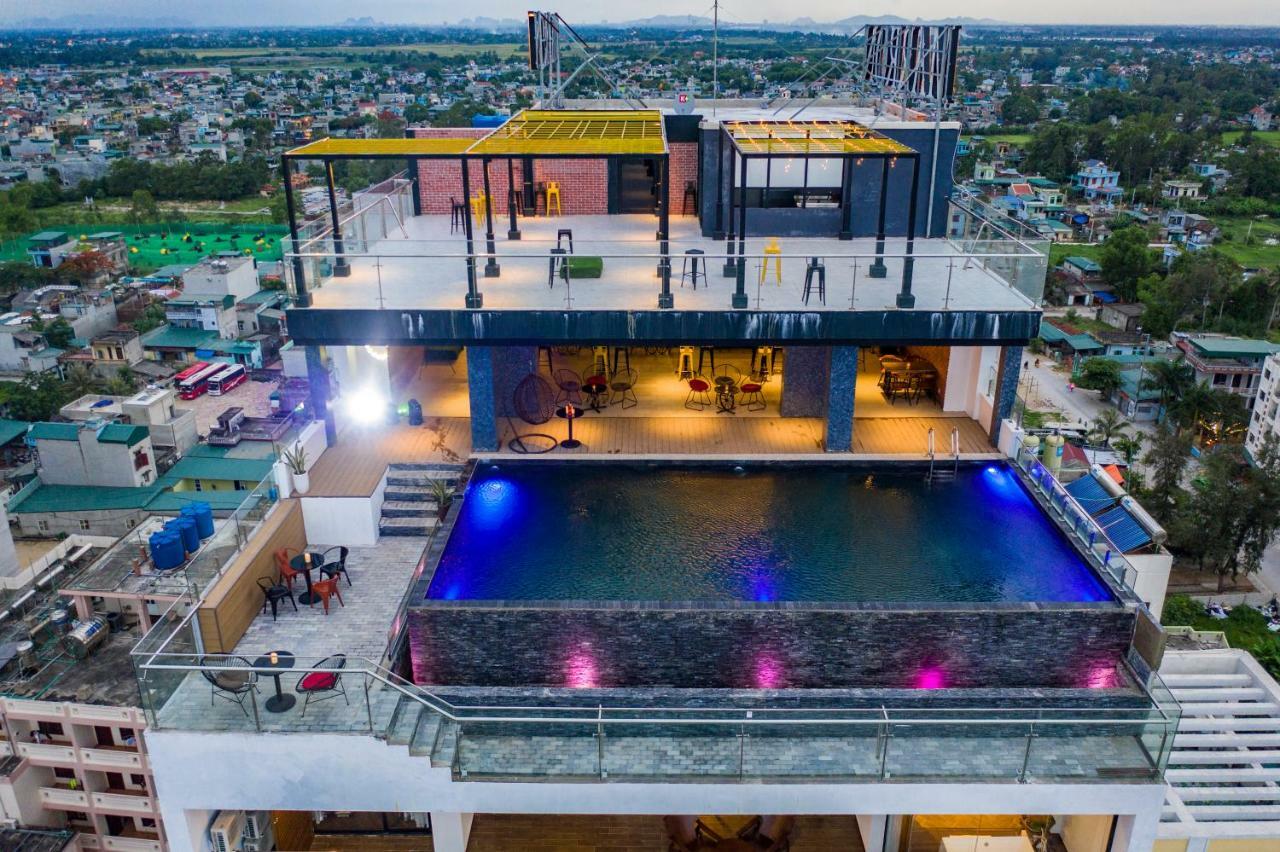 The Marron Hotel Thanh Hoa Bagian luar foto