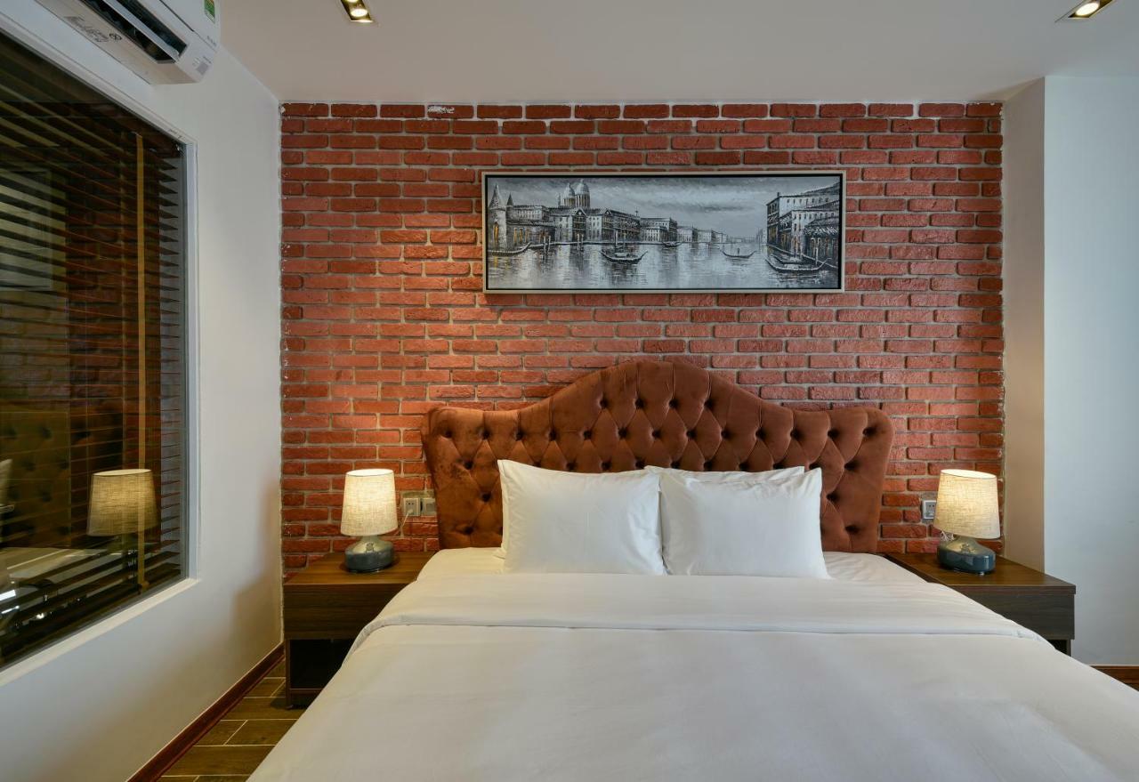 The Marron Hotel Thanh Hoa Bagian luar foto