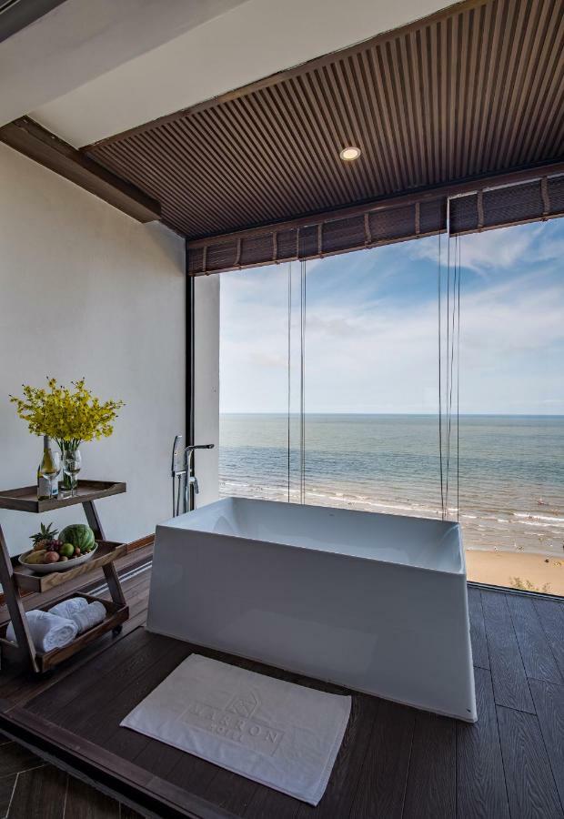 The Marron Hotel Thanh Hoa Bagian luar foto
